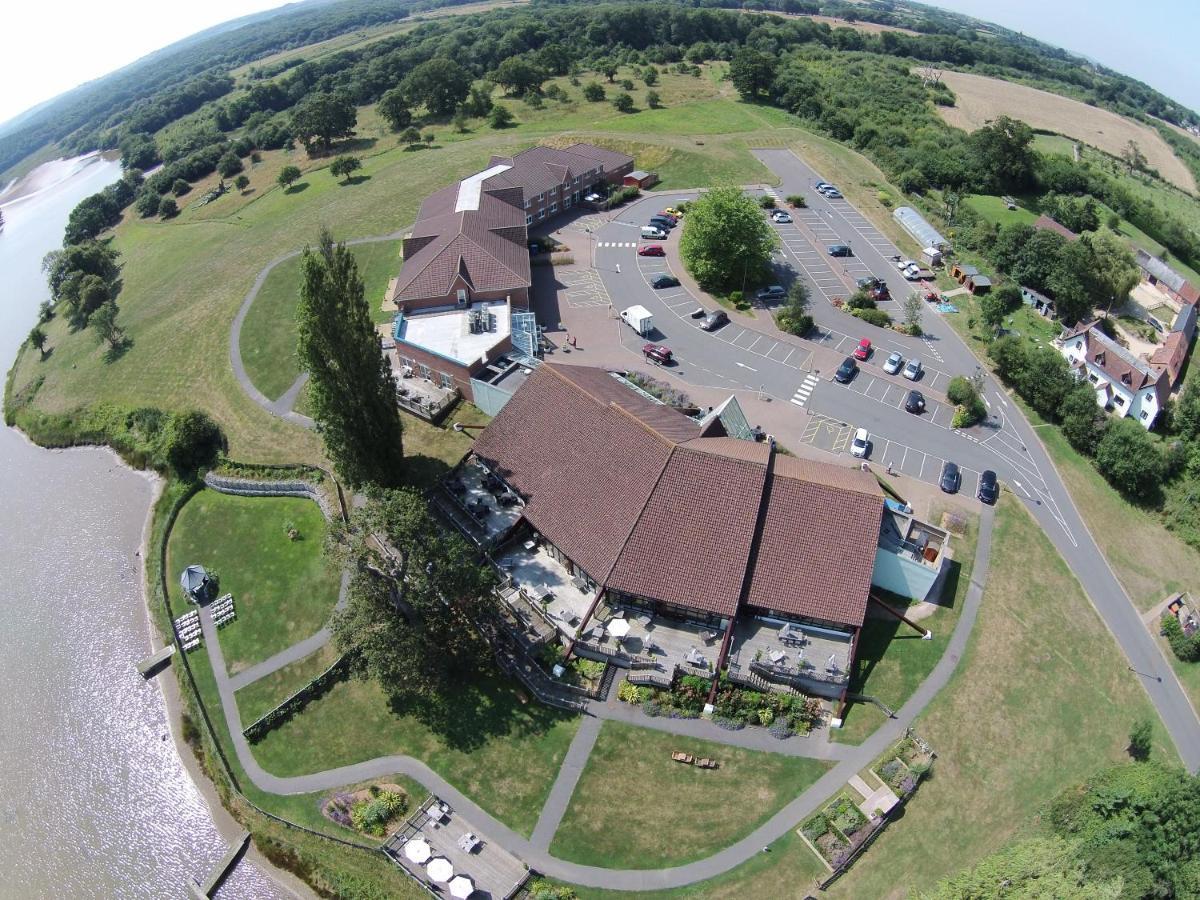 Lakeside Park Hotel & Spa Fishbourne  Zewnętrze zdjęcie